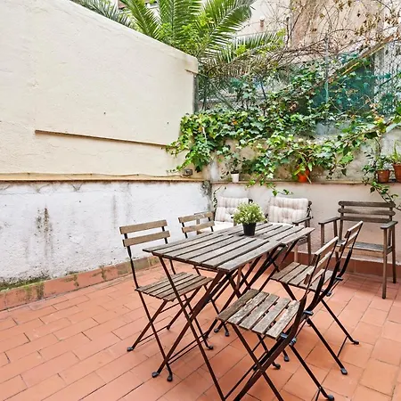 Flateli Fabra Apartamento *