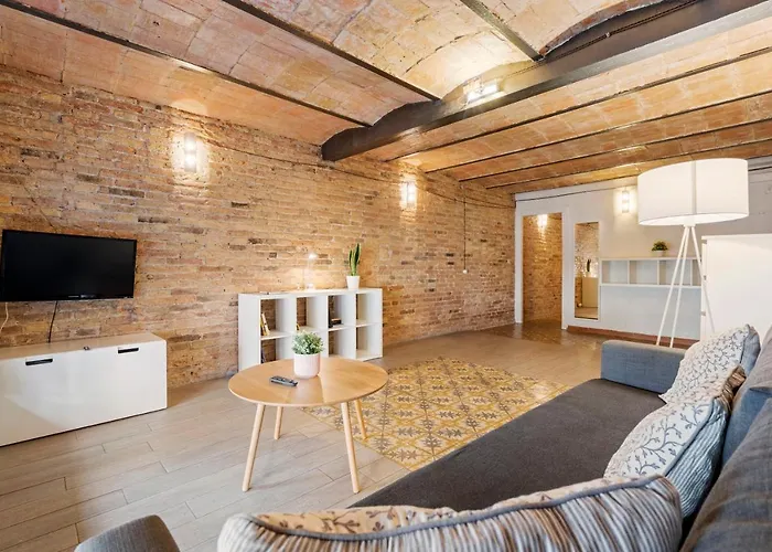 Flateli Fabra Apartment